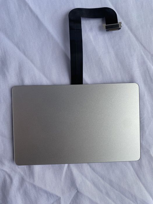 Запчастини MacBook AIR 13” M2 a2681 Silver
