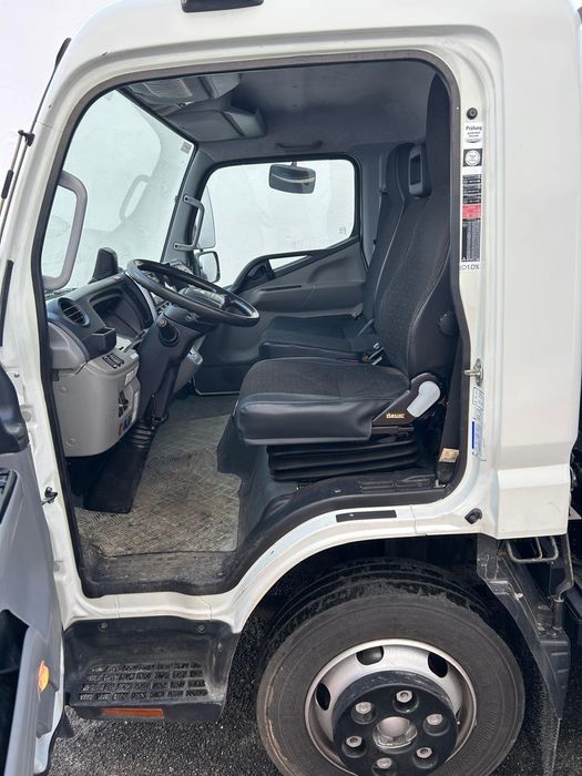Fuso Canter 9c18