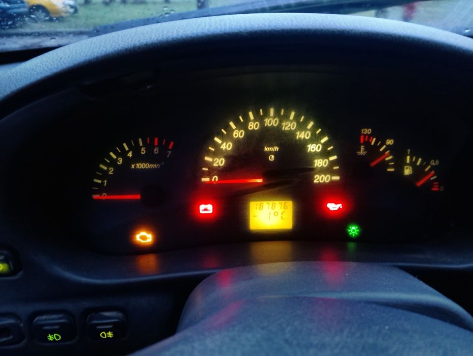 Ваз 21104 з новой торпедой