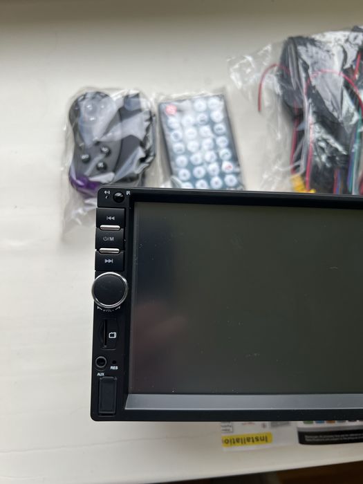 Автомагнитола Car Radio 7018