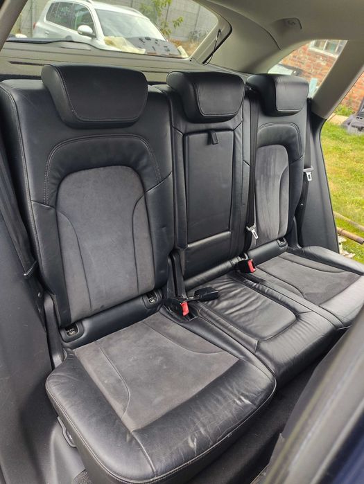 Сидіння салон ауді Audi Q5 алькантара.