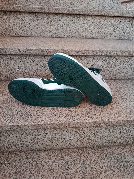 Sapatilhas Adidas com pouco uso