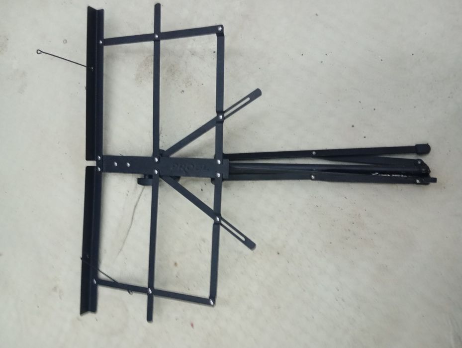 Подставка под ноты новая.