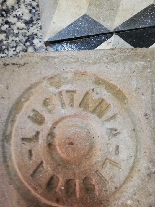 Lote de azulejos muito antigos