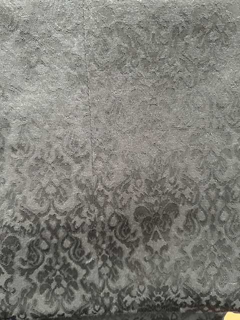 Zara Basic Spodnie damskie czarne z wytłaczanym wzorem L/40