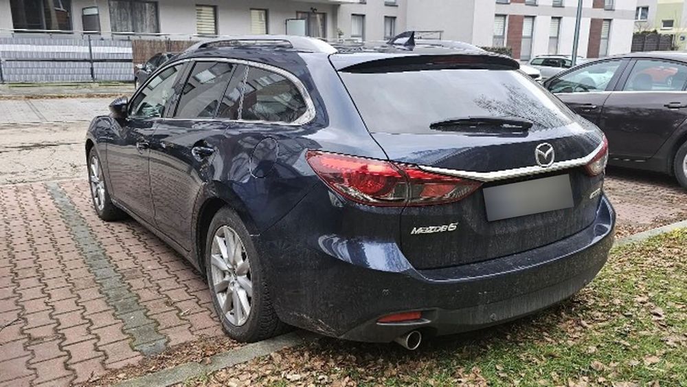 Mazda 6