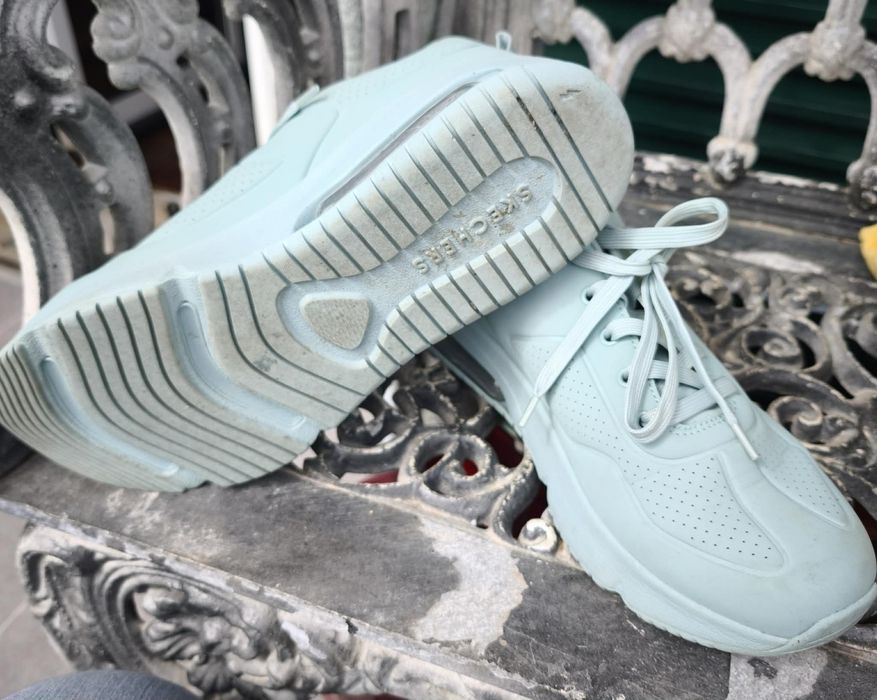 Skechers Menta N°40
