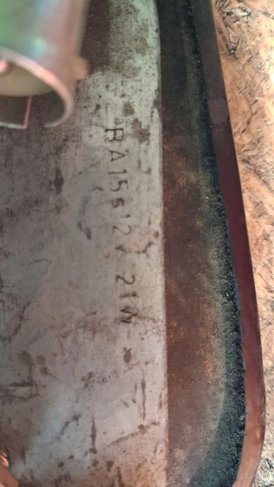 Lampy tylne do syreny.