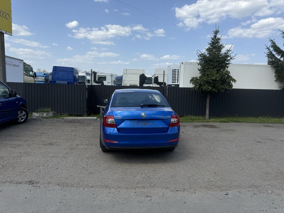 Дешиво Розборка запчастини шрот Skoda a7 SKODA A7 шкода а7 Октавія