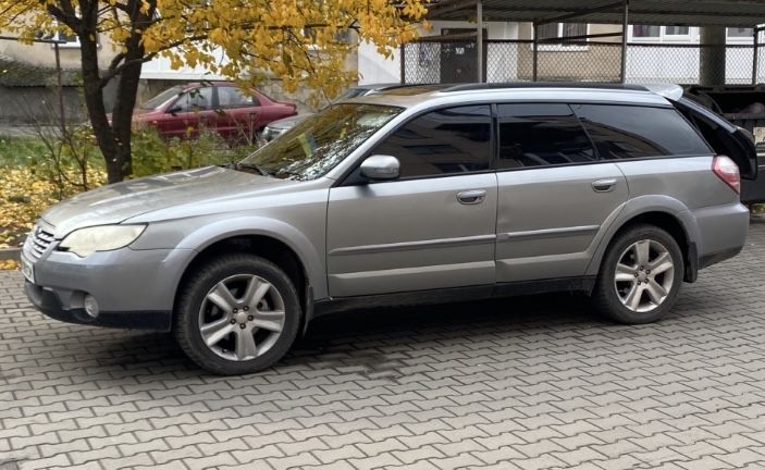 Субару Оутбек 2,5 бензин - газ, 2006 р.в.