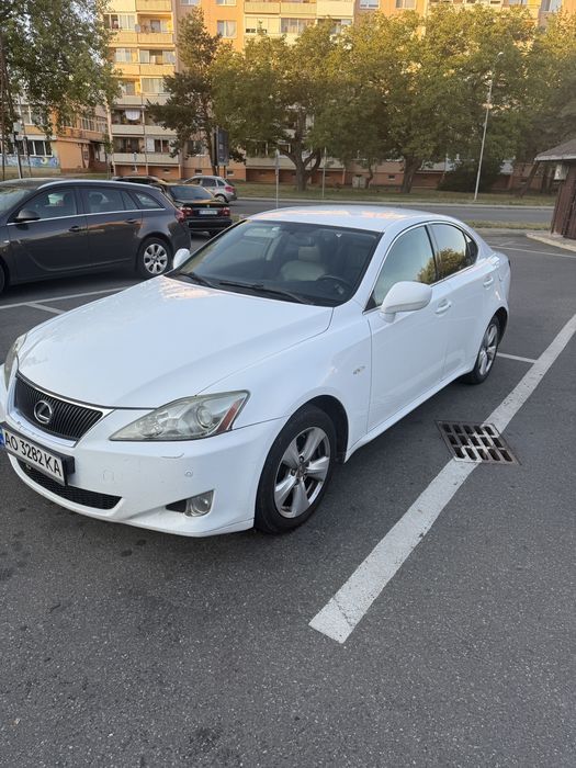 Lexus