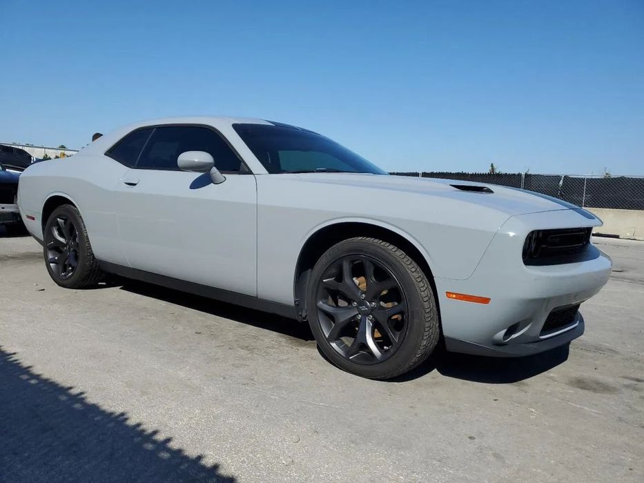 Dodge Challenger Wygrana licytacja (od ubezpieczalni). W drodze do Polski.