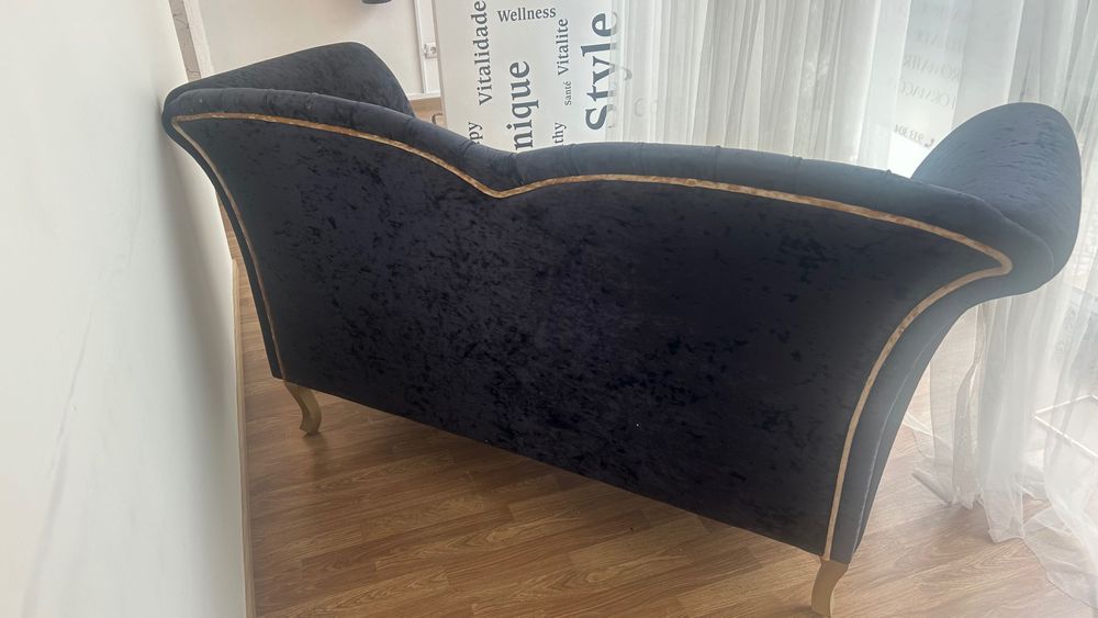 Vendo Sofá em veludo