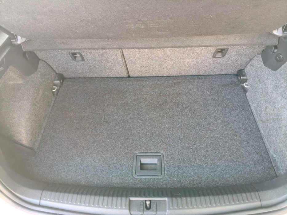 VW Polo 1.6 TDi (2011) | 178.000km | Injetores e EGR Novos + CarPlay