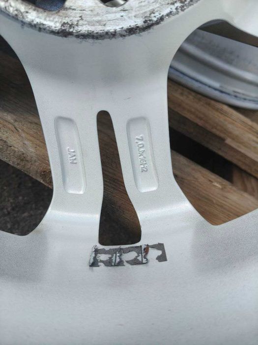 Диски R16 5x114,3 ET40 7J ЦО60, с датчиками давления. Привезены из Германии