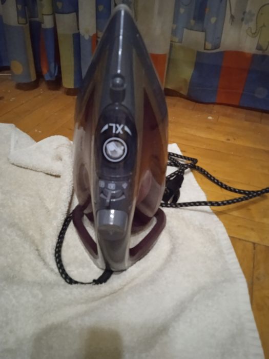 Продам утюг"TEFAL"