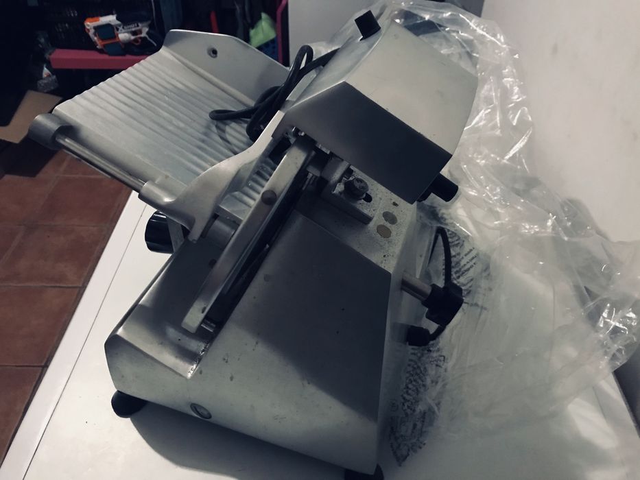 Fiambreira fatiar NTS Japan