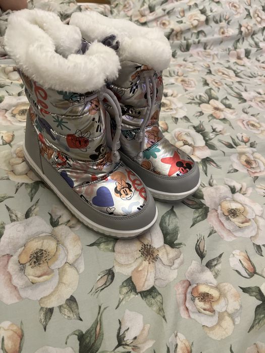 Buty śniegowce dla dziewczynki