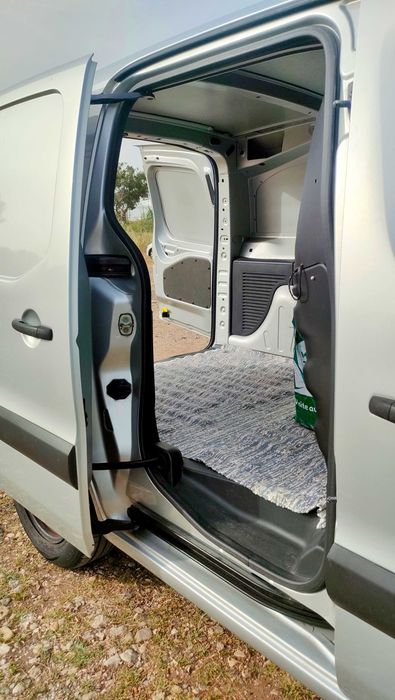 Carrinha Critroën Berlingo