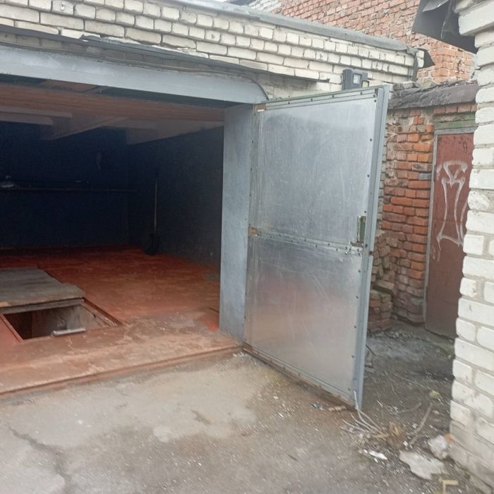 Продам гараж! Біля Атланти