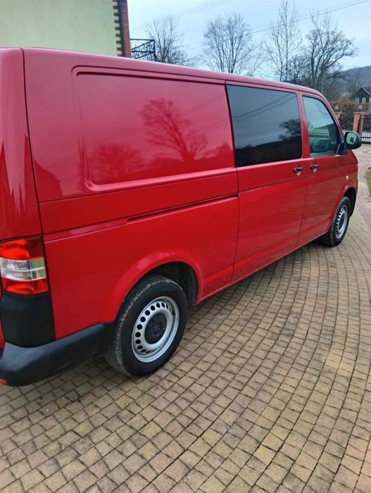 Volkswagen Transporter T5 Long 3-osobowy