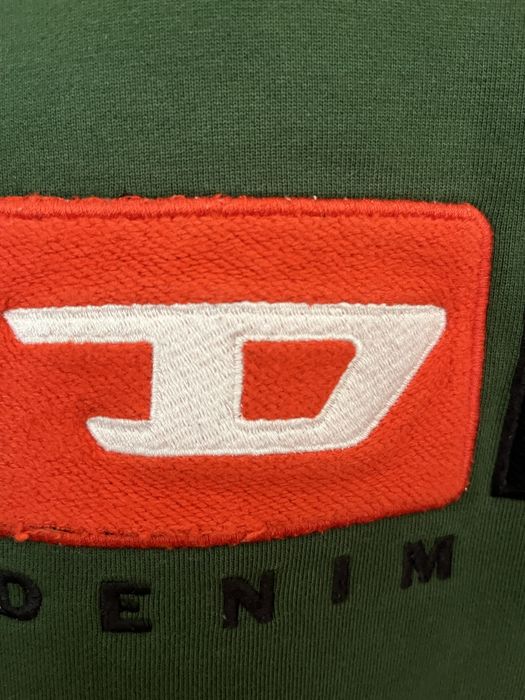 Camisola verde da marca Diesel64729958737793122