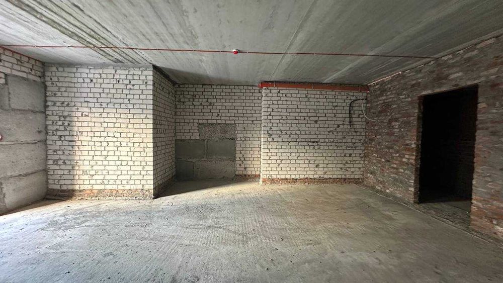 ПРОДАЖ: Комерційне приміщення житловий масив Масани 80 м2