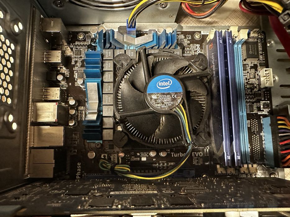 Komputer stacjonarny