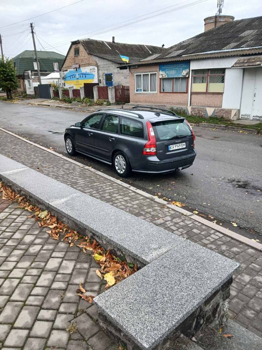 Продам своє авто.