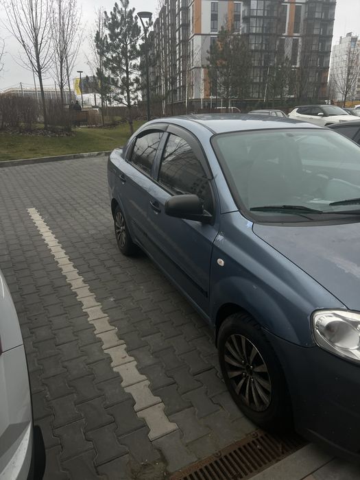 Авто Шівролє авео
