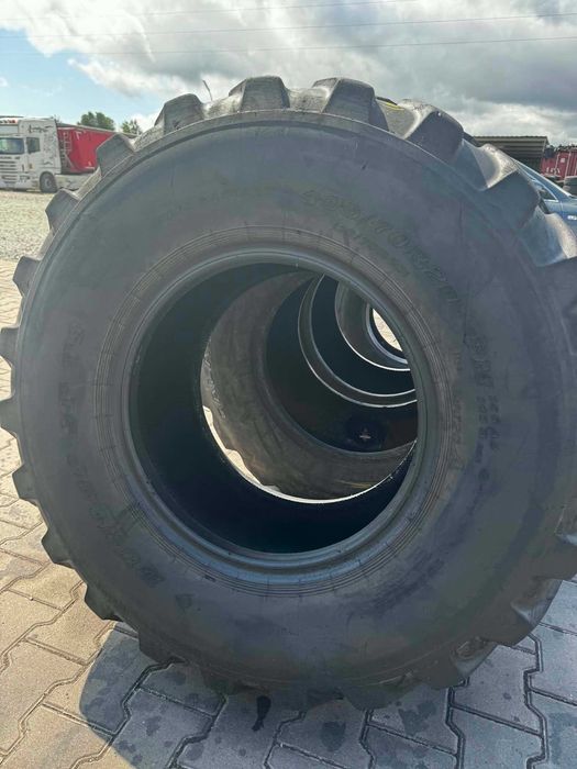 1x 405/70R20 (16/70R20) Dunlop SP T9