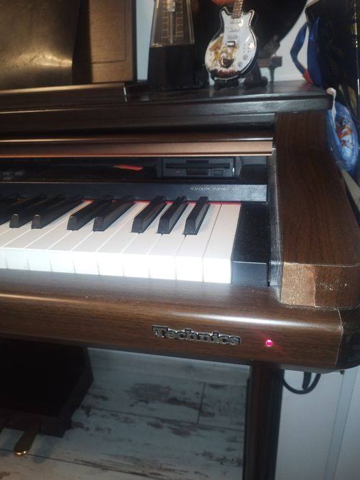 Pianino technics