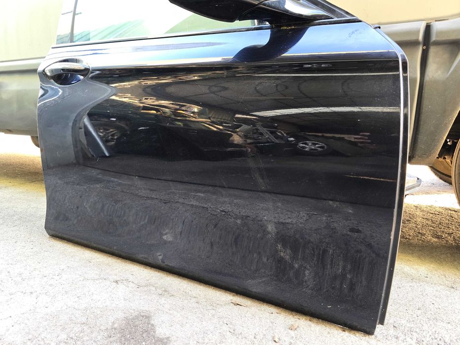 Porta frente direita BMW Serie 5 F10/F11 (2010 a 2017)