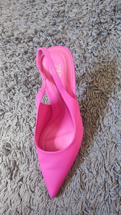 Sapatos vários em óptimo estado