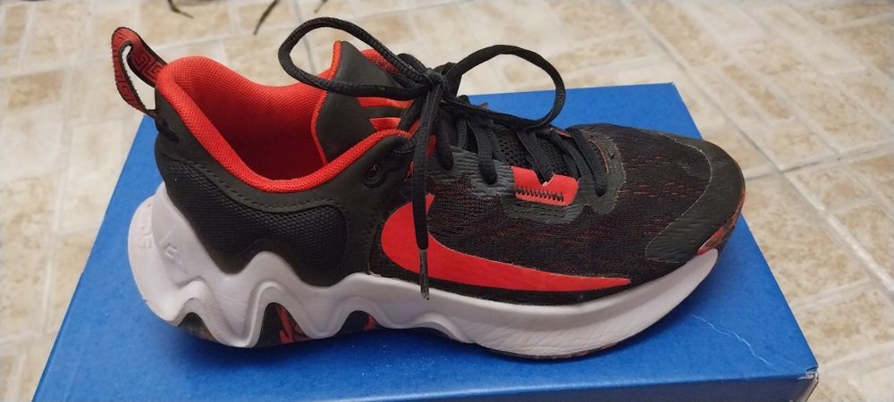 Sapatilhas Basket Giannis