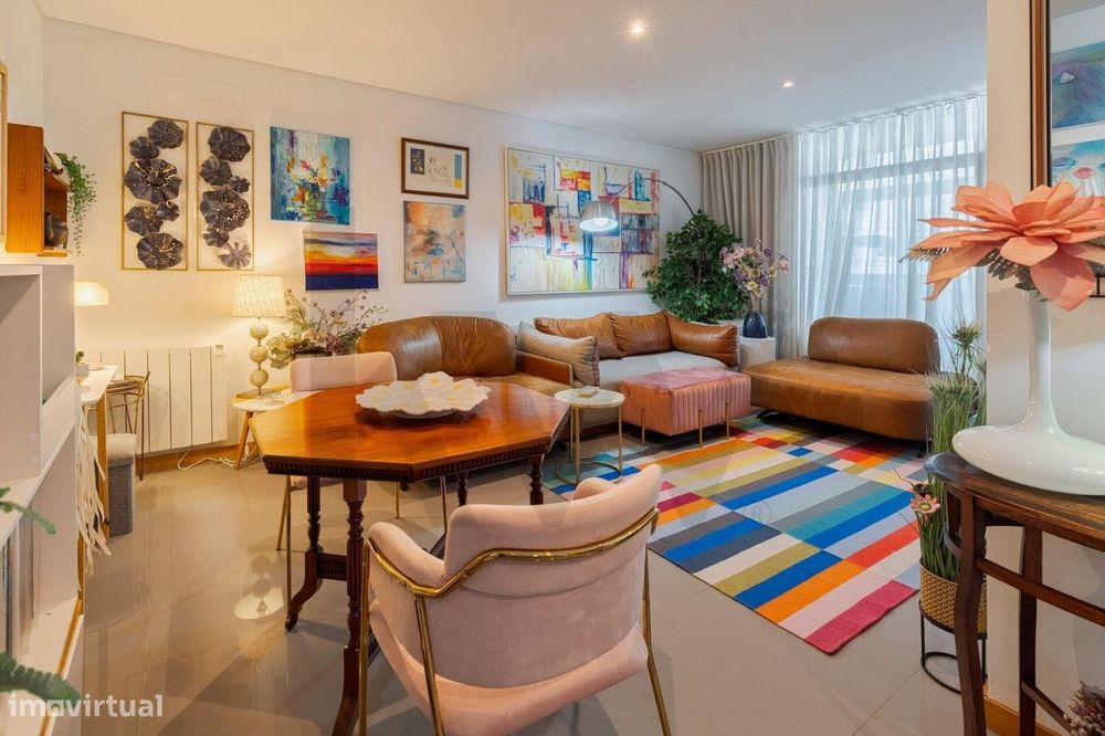 Apartamento T3 Moderno, Elegante Mobilado e Equipado em Sines com esta