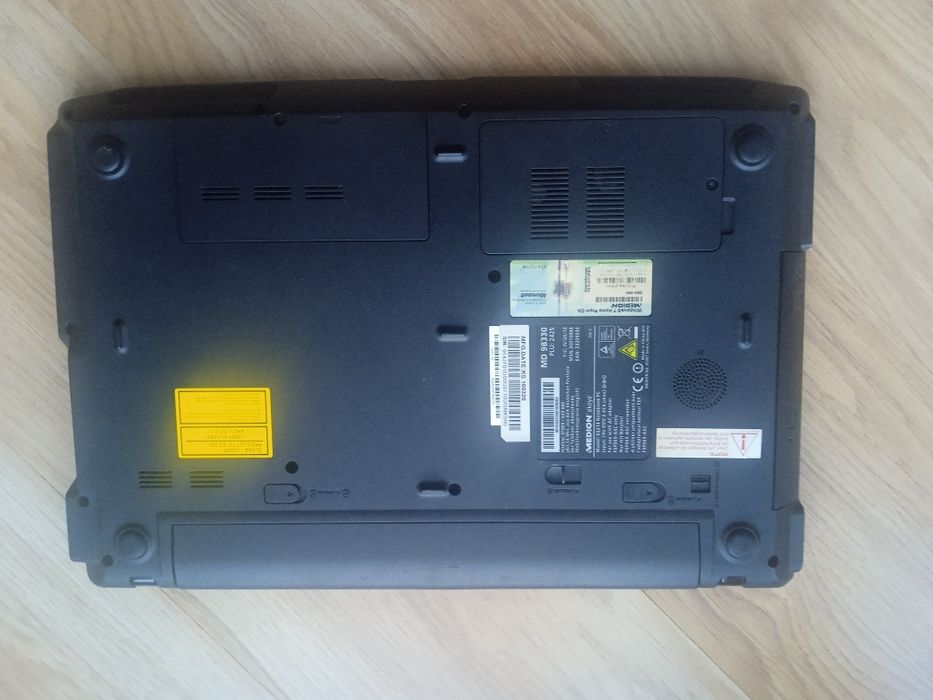 Laptop Medion akoya E6214