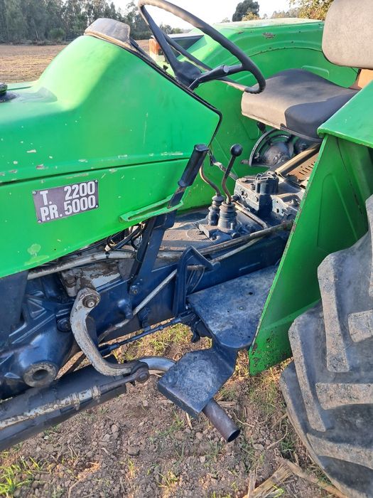 Trator Deutz 5207