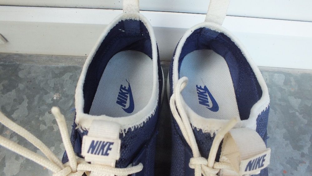 Super buty sportowe marki nike w roz 43.