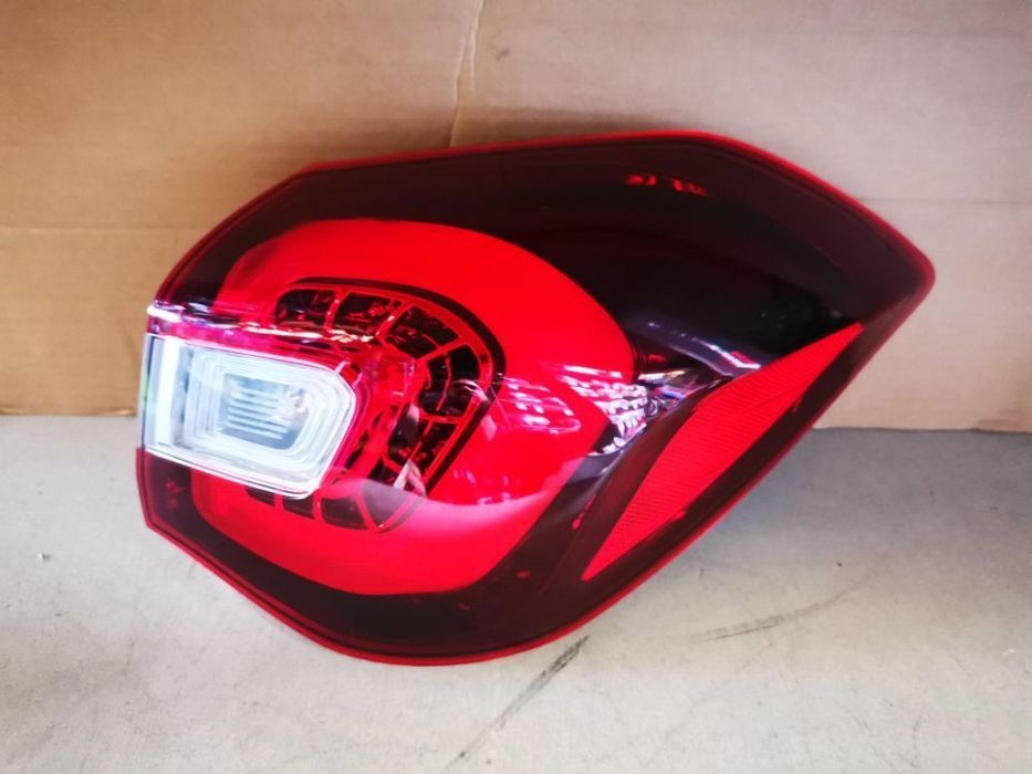 HYUNDAI I20 II FAROLIM DIREITO - FT152
