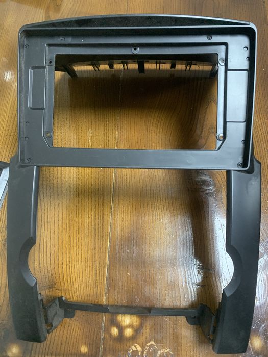 Автомагнітола