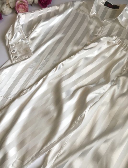 Піжама Біла. Полоска. Сорочка/Штани. Сатинова. Oversize. S розмір