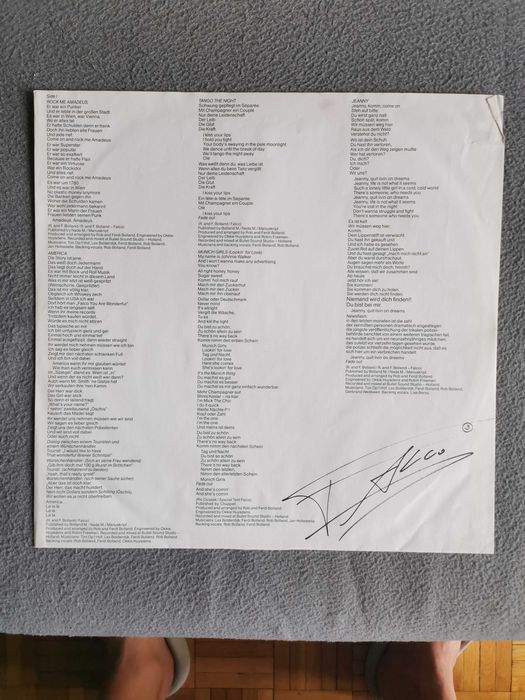 FALCO – Falco 3