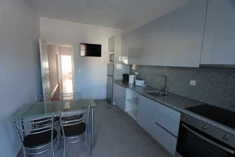 Arrendamento de QUARTO INDIVIDUAL no Centro da Maia. Recomendado e Referenciado.