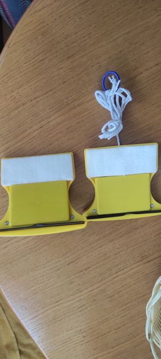 Щітка миюча для вікна