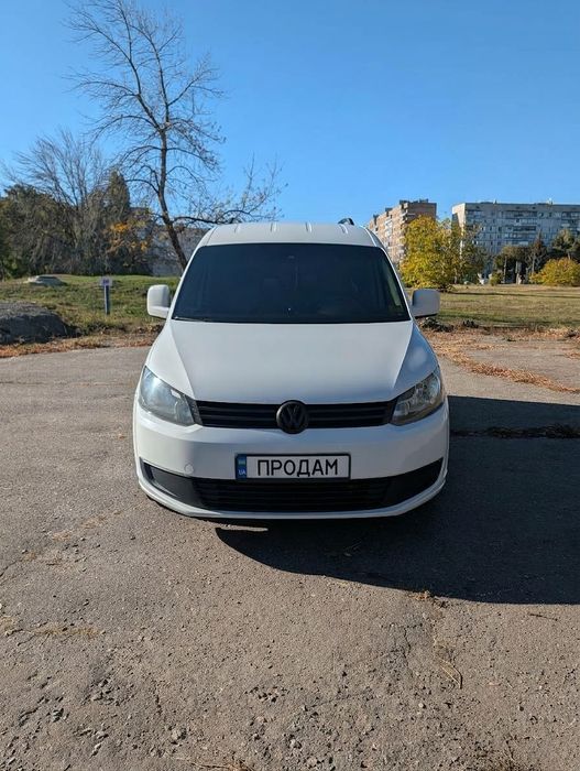 Продам Volkswagen Caddy 2015 1.6 TDI