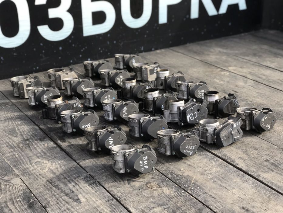 Дроссельная заслонка Volkswagen Passat B6 Golf 5 Caddy Touran