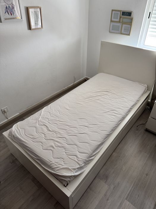 Cama Ikea modelo MALM 200mmx90mm