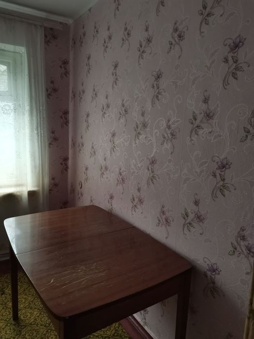 Продам квартиру 3-х ком.+гараж+подвал в Раздельной /район Привокзальна