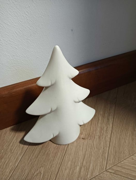 Ceramiczna ozdoba choinka Formano biała